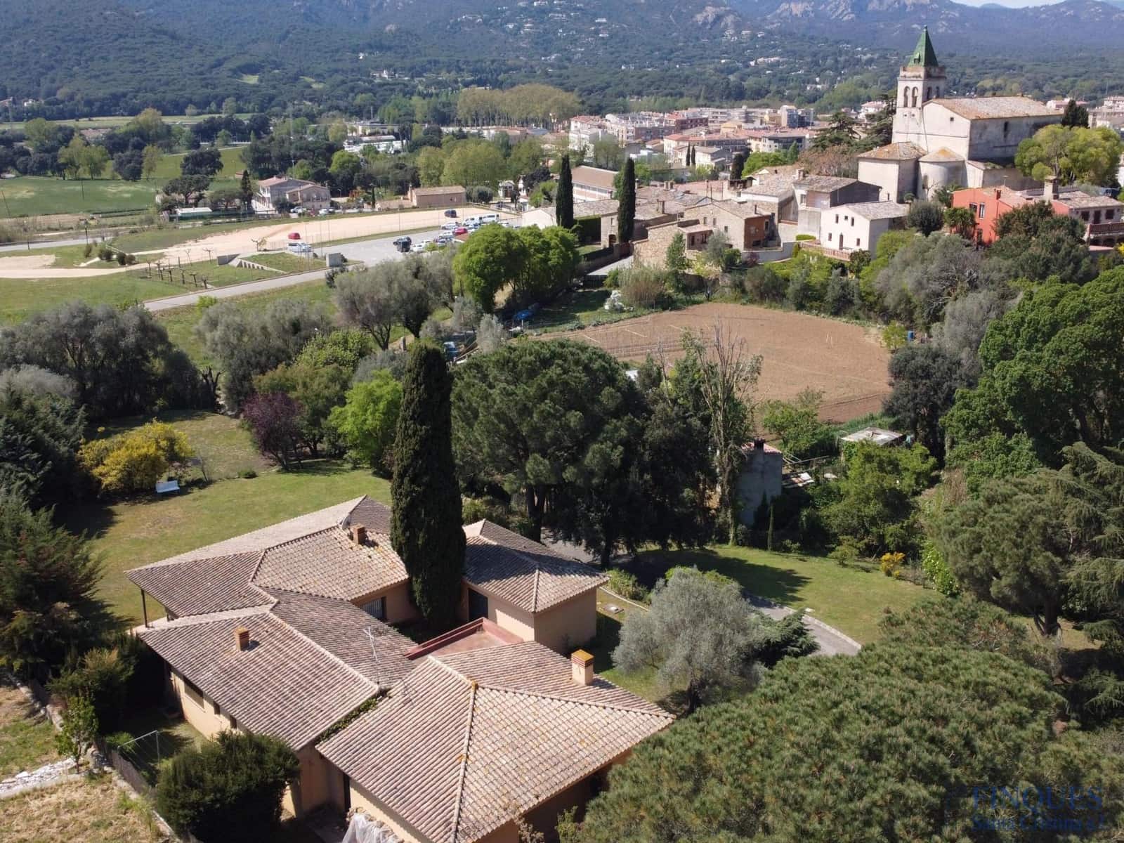 Terrain à Bâtir à vendre à Santa Cristina d'Aro - 95 000 € (Ref: 9240686)