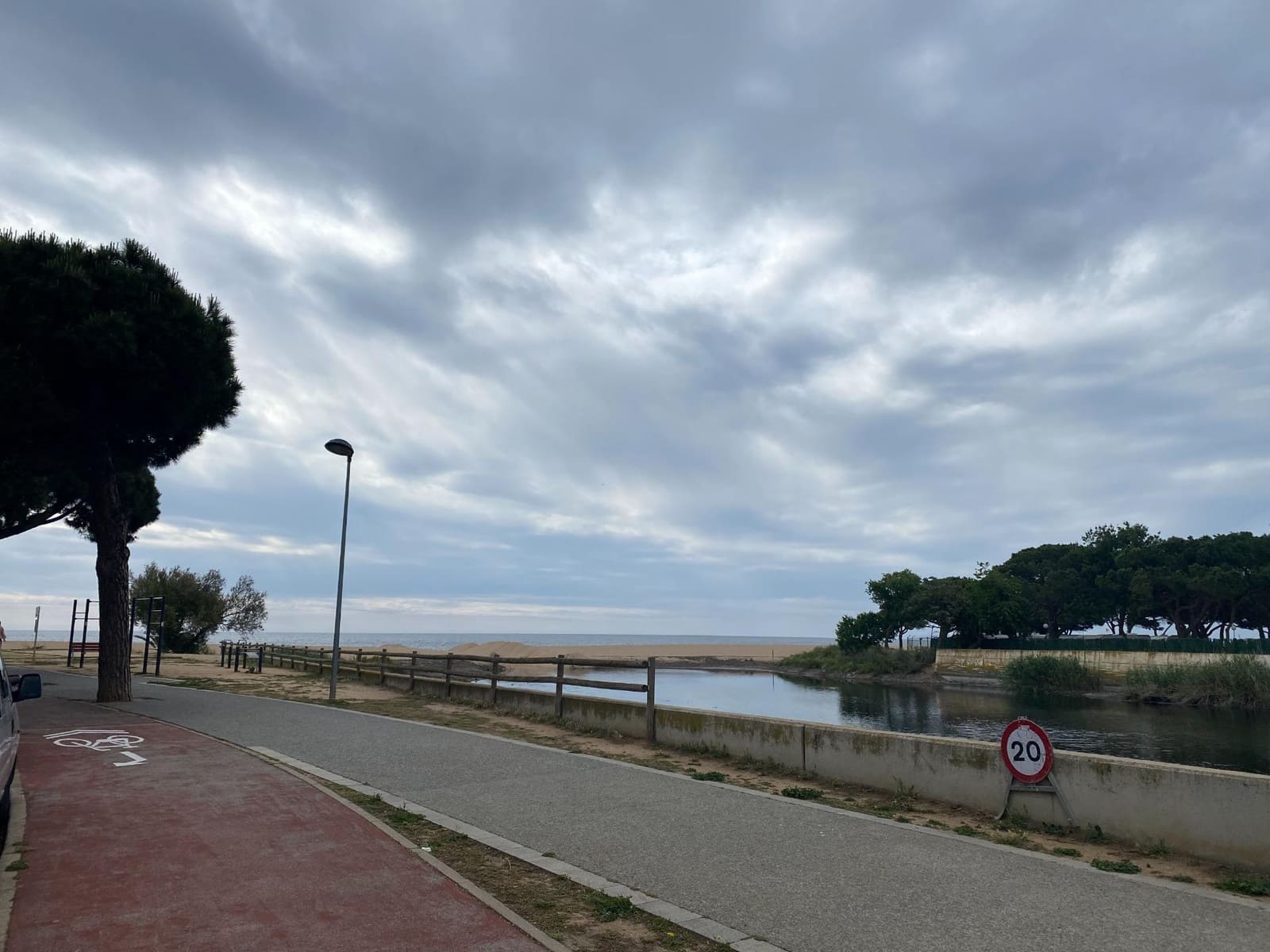 2 slaapkamer Commercieel te koop in Platja d'Aro - € 175.000 (Ref: 9240687)