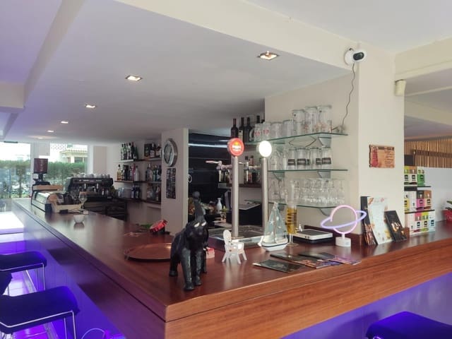 Virksomhed til salg i Platja d'Aro, Castell-Platja d'Aro - € 180.000 (Ref: 9240691)