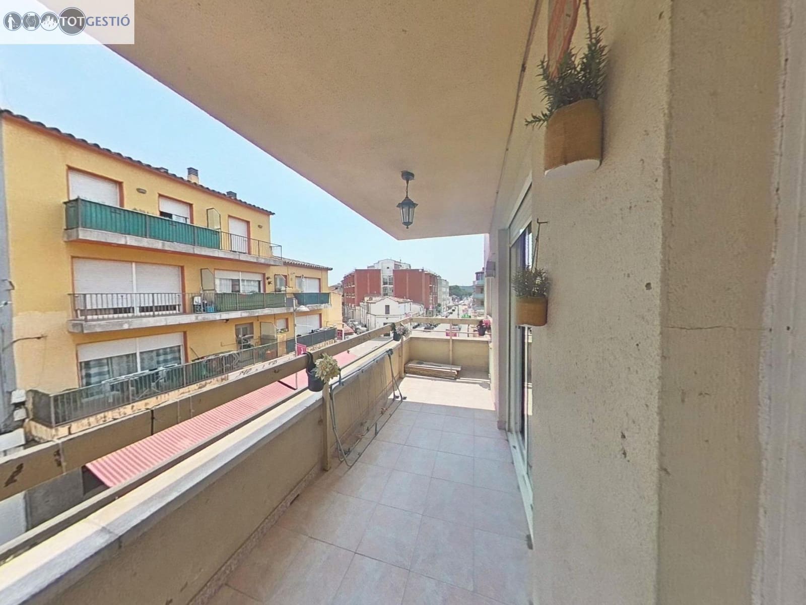 3 soveværelse Lejlighed til salg i Santa Cristina d'Aro - € 250.000 (Ref: 9240695)