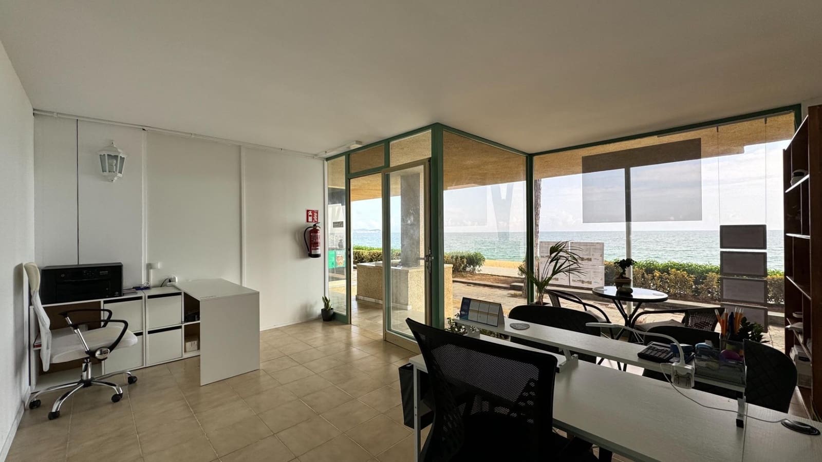 Local Comercial en Platja d'Aro en venta - 400.000 € (Ref: 9240701)