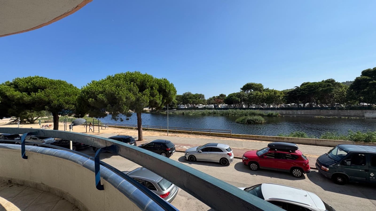 Apartamento de 3 habitaciones en Platja d'Aro en venta - 425.000 € (Ref: 9240702)