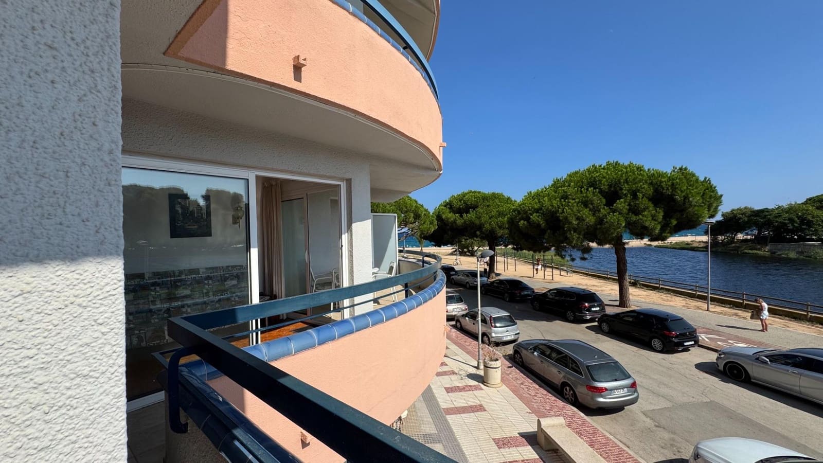 Apartamento de 3 habitaciones en Platja d'Aro en venta - 425.000 € (Ref: 9240702)