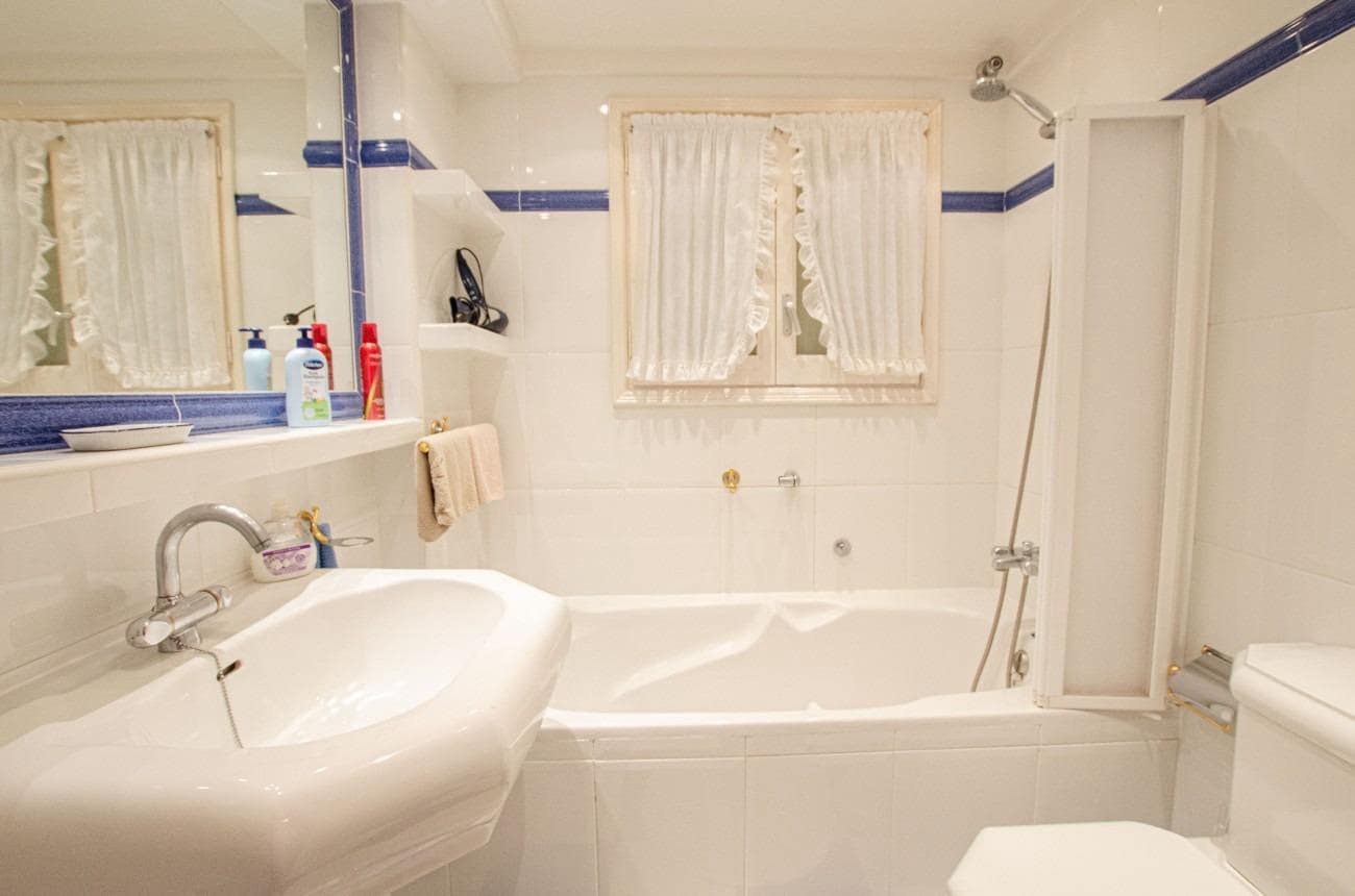 3 soveværelse Lejlighed til salg i Sant Antoni de Calonge - € 690.000 (Ref: 9240703)