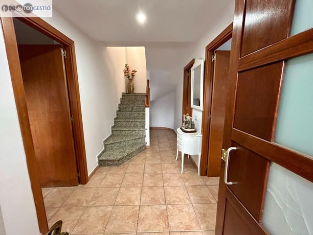 4 camera da letto Appartamento in vendita in Sant Hilari Sacalm - 250.000 € (Rif: 9335196)