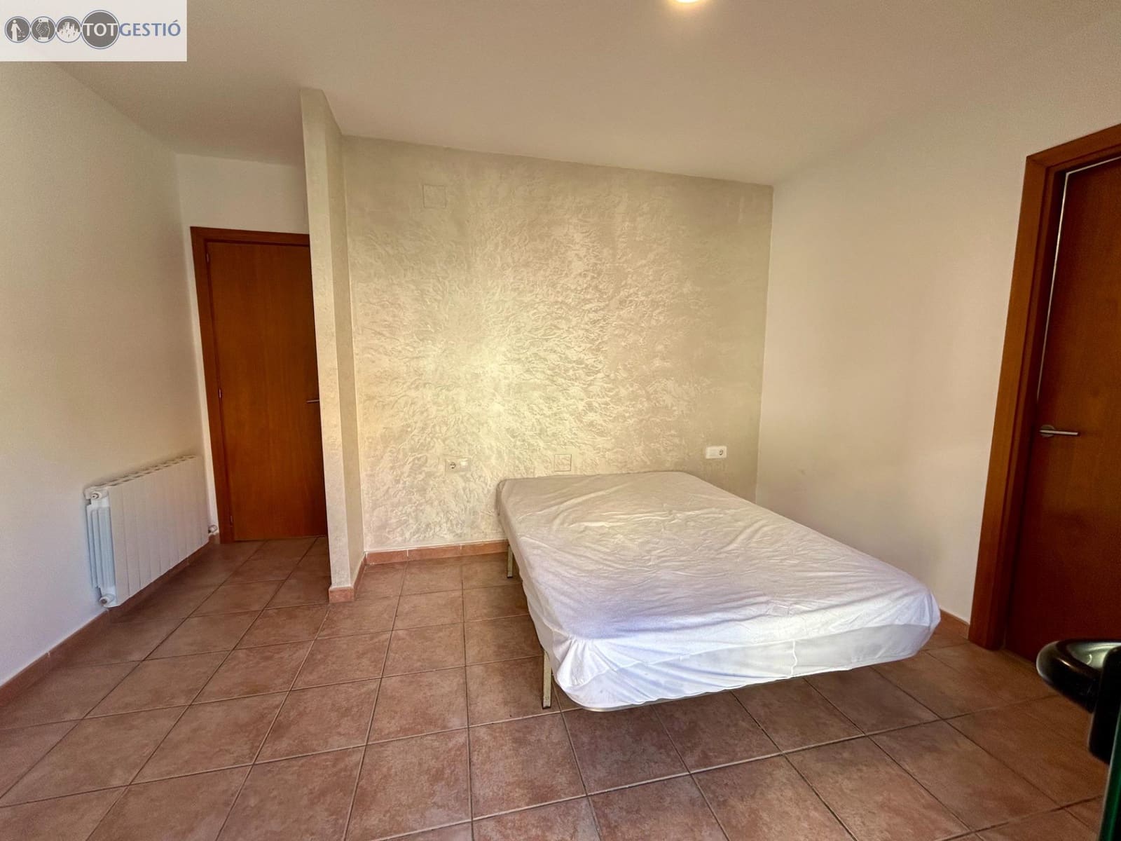 4 quarto Apartamento para venda em Sant Hilari Sacalm - 250 000 € (Ref: 9335196)