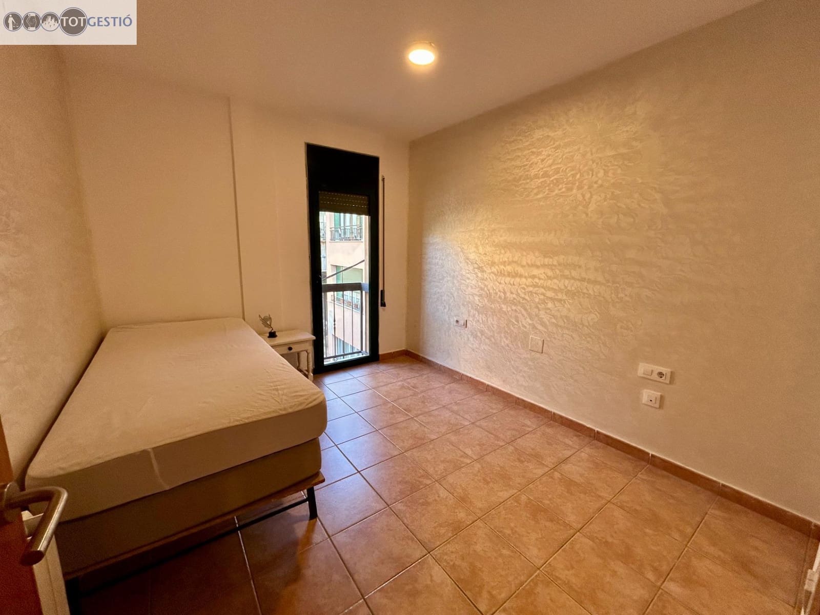 4 quarto Apartamento para venda em Sant Hilari Sacalm - 250 000 € (Ref: 9335196)