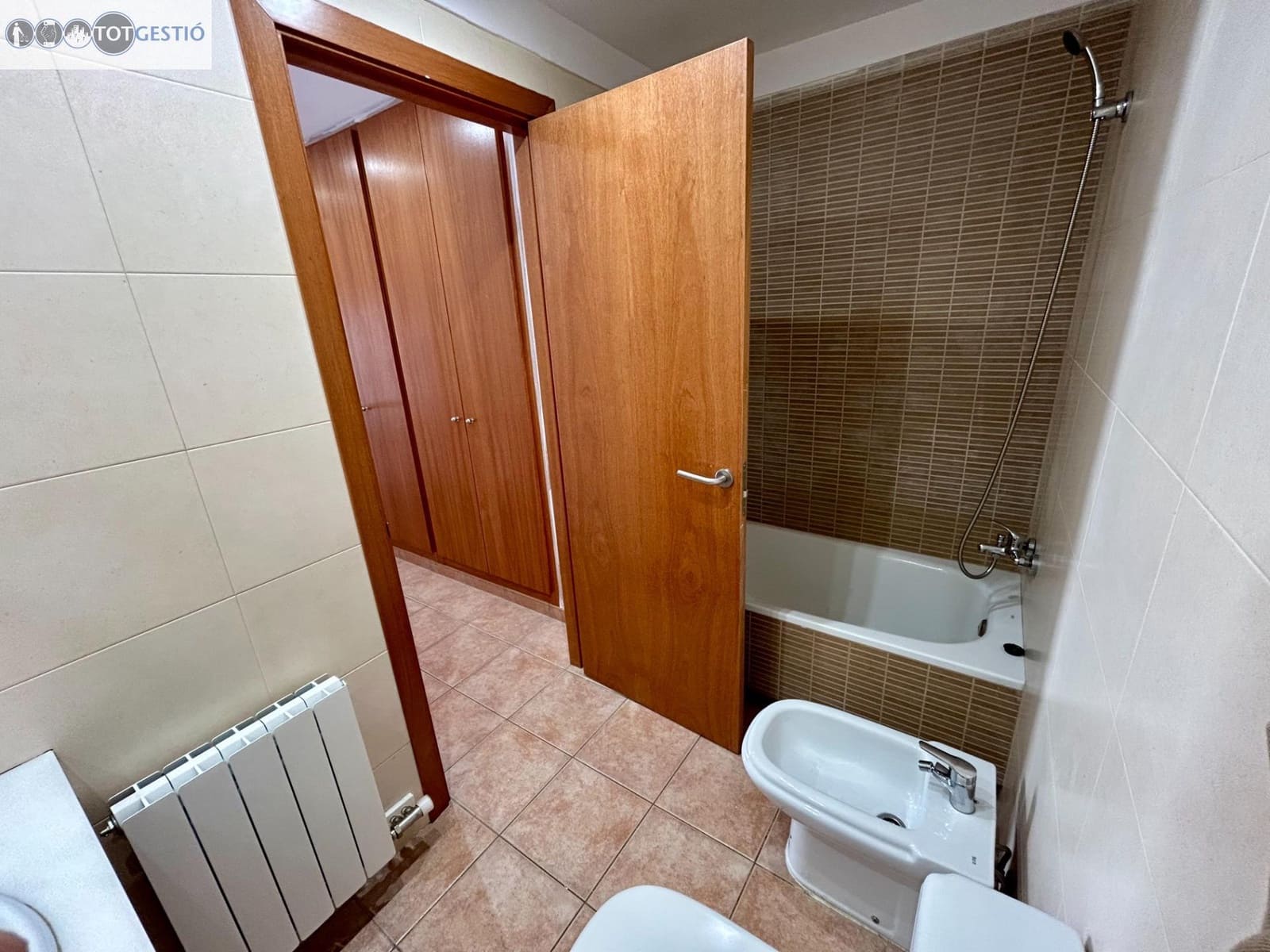 4 quarto Apartamento para venda em Sant Hilari Sacalm - 250 000 € (Ref: 9335196)