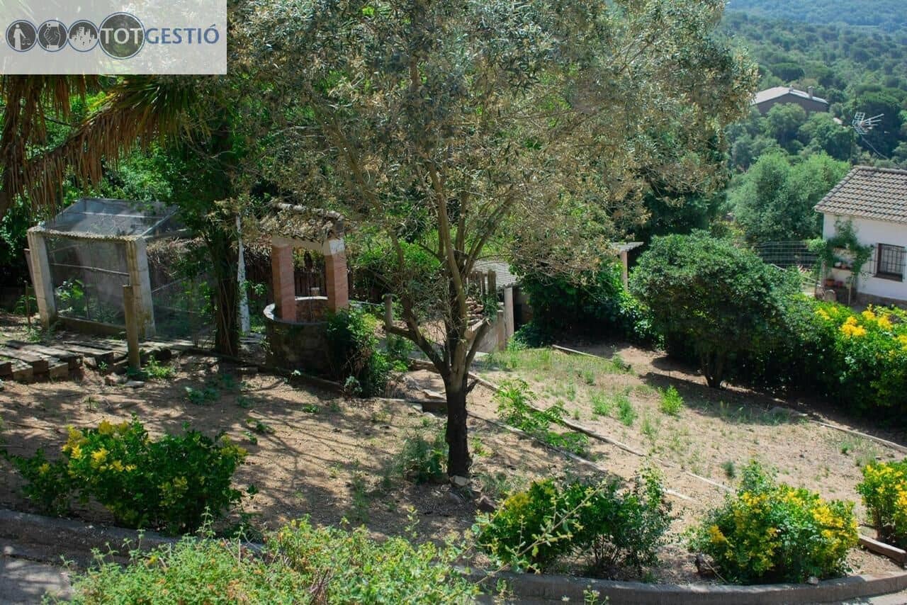 3 camera da letto Villa in vendita in Santa Cristina d'Aro con garage - 315.000 € (Rif: 9367749)