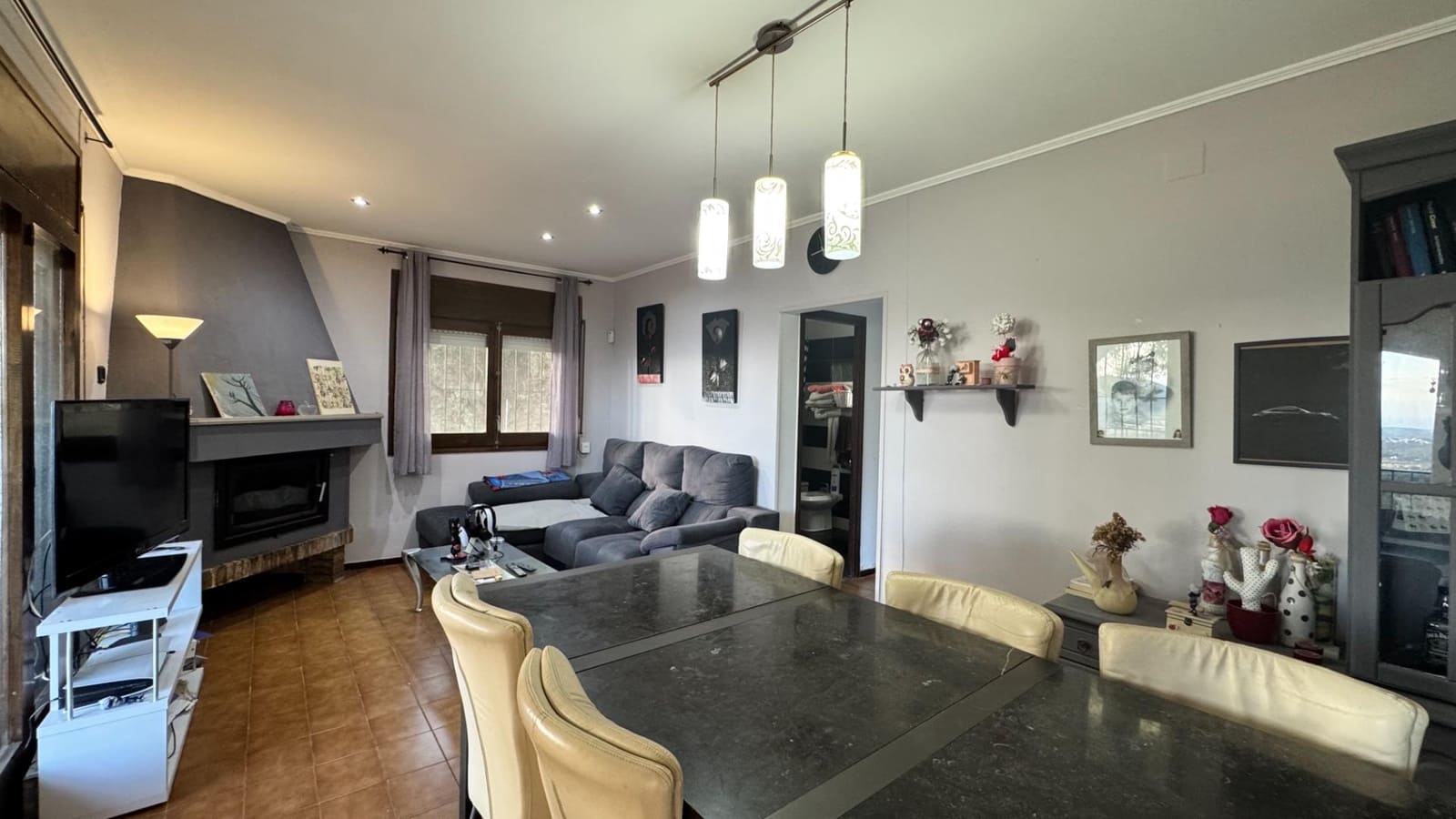 3 camera da letto Villa in vendita in Santa Cristina d'Aro con garage - 315.000 € (Rif: 9367749)