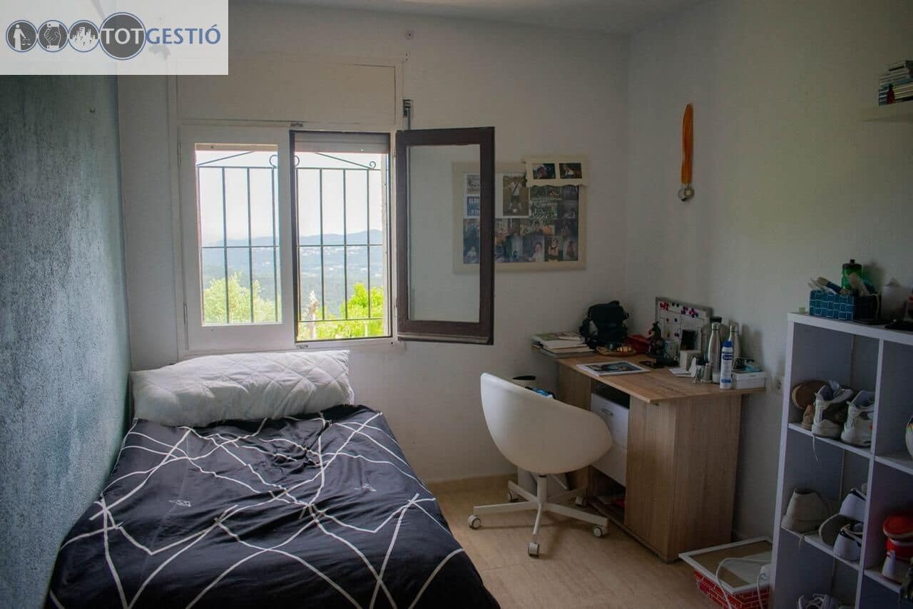 3 quarto Moradia para venda em Santa Cristina d'Aro com garagem - 315 000 € (Ref: 9367749)