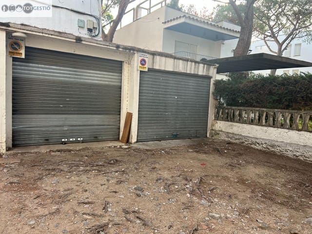 Kommersiell til salgs i Platja d'Aro, Castell-Platja d'Aro - € 300 000 (Ref: 9435982)