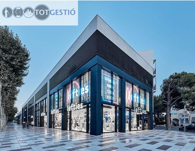 Kommersiell til salgs i Platja d'Aro - € 650 000 (Ref: 9452291)