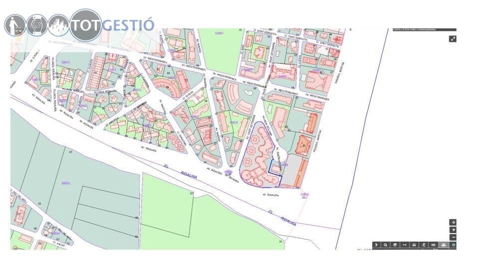 Kommersiell til salgs i Platja d'Aro - € 650 000 (Ref: 9452291)