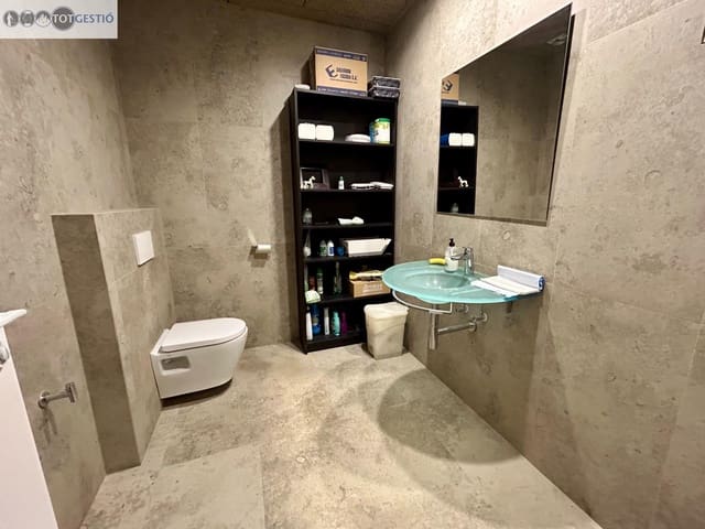 Komercyjne na sprzedaż w Platja d'Aro, Castell-Platja d'Aro - 230 000 € (Ref: 9456490)