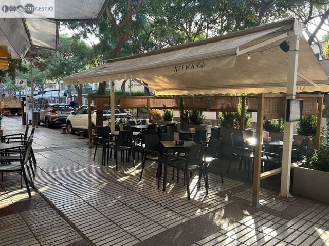 Commercial for rent in Platja d'Aro, Castell-Platja d'Aro - € 1,500 (Ref: 9456491)