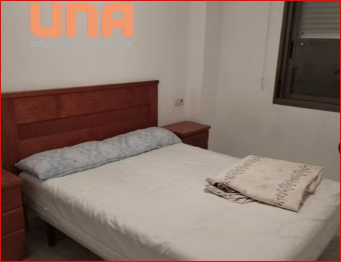 3 soveværelse Lejlighed til salg i Cordoba by med swimmingpool garage - € 330.000 (Ref: 9438174)