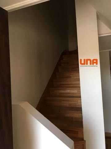 4 bedroom Terraced Villa for sale in Córdoba city with pool garage - € 380,000 (Ref: 9438177)