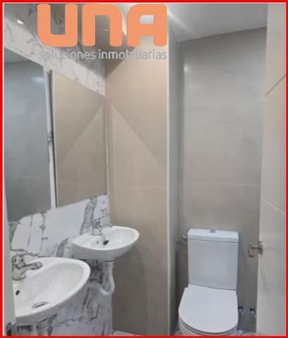 4 bedroom Flat for rent in Parque Cruz Conde, Córdoba city - € 1,000 (Ref: 9438179)