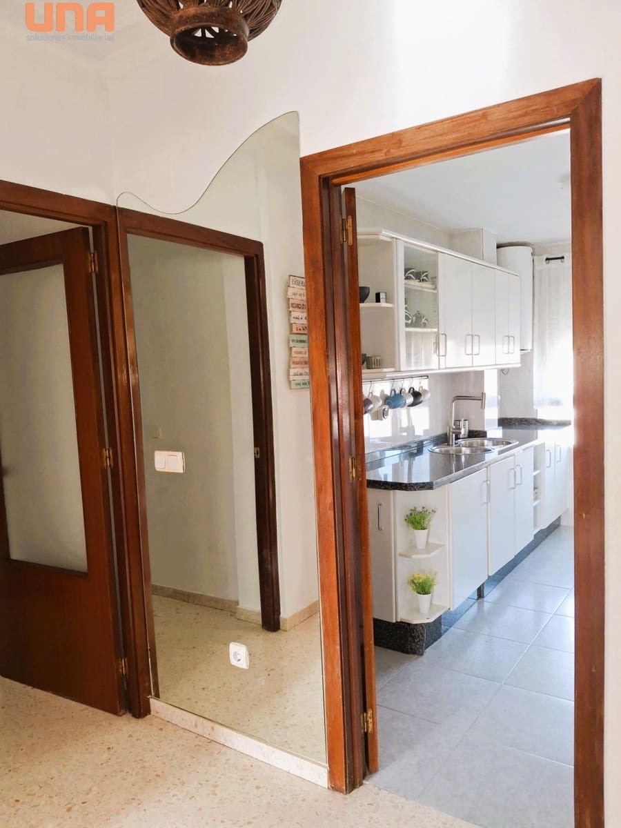 4 soveværelse Lejlighed til salg i Cordoba by - € 120.000 (Ref: 9438180)