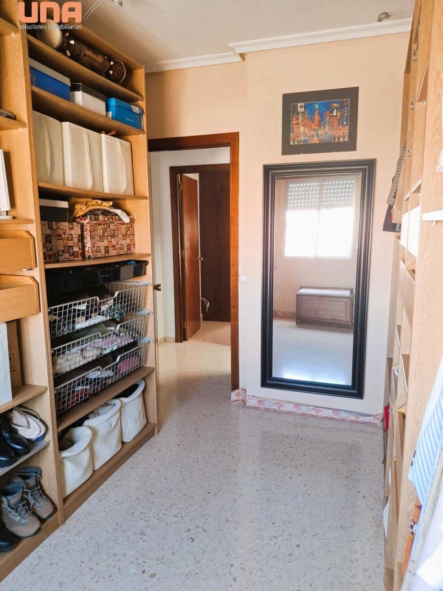 4 soveværelse Lejlighed til salg i Cordoba by - € 120.000 (Ref: 9438180)