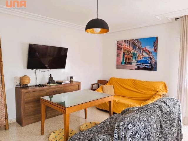 4 soveværelse Lejlighed til salg i Córdoba by - € 120.000 (Ref: 9438180)