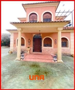 5 makuuhuone Maalaistalo myytävänä paikassa Cordoba kaupunki mukana uima-altaan 
autotalli - 179 900 € (Ref: 9438183)