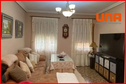 5 makuuhuone Maalaistalo myytävänä paikassa Cordoba kaupunki mukana uima-altaan 
autotalli - 179 900 € (Ref: 9438183)