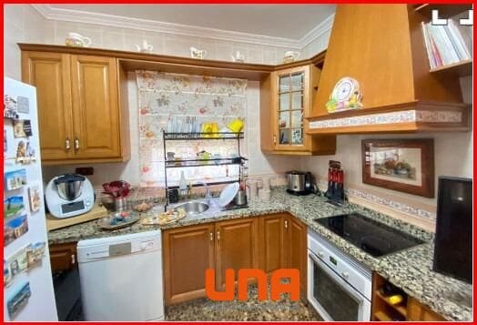 5 makuuhuone Maalaistalo myytävänä paikassa Córdoba kaupunki mukana uima-altaan 
autotalli - 179 900 € (Ref: 9438183)