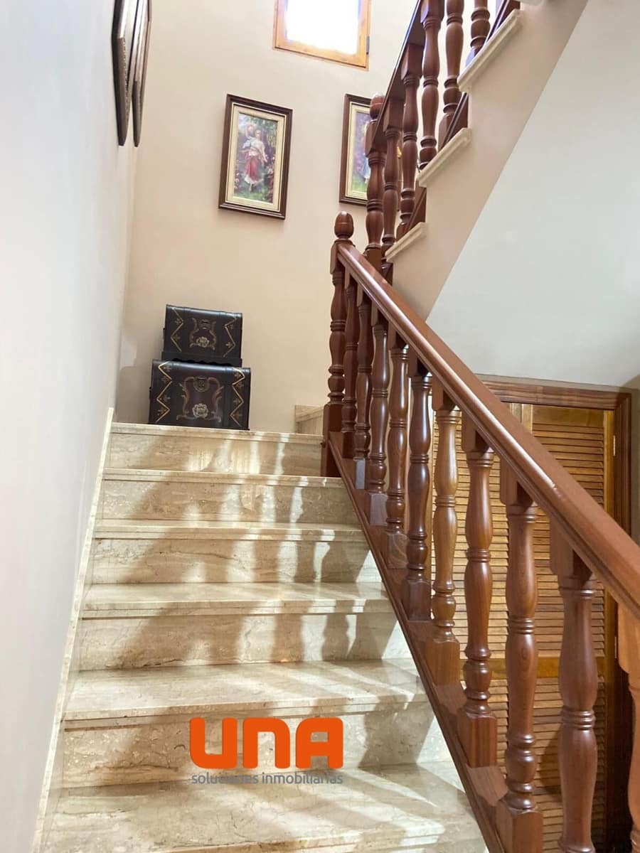 5 makuuhuone Maalaistalo myytävänä paikassa Cordoba kaupunki mukana uima-altaan 
autotalli - 179 900 € (Ref: 9438183)