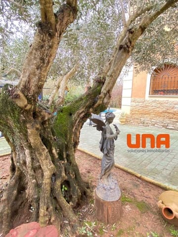 5 makuuhuone Maalaistalo myytävänä paikassa Córdoba kaupunki mukana uima-altaan 
autotalli - 179 900 € (Ref: 9438183)