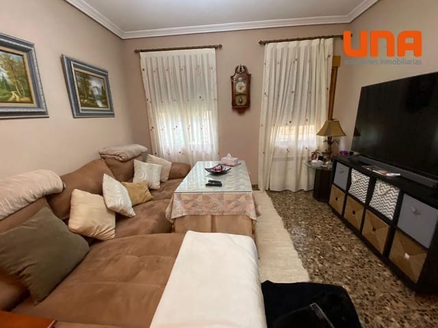 5 makuuhuone Maalaistalo myytävänä paikassa Córdoba kaupunki mukana uima-altaan 
autotalli - 179 900 € (Ref: 9438183)