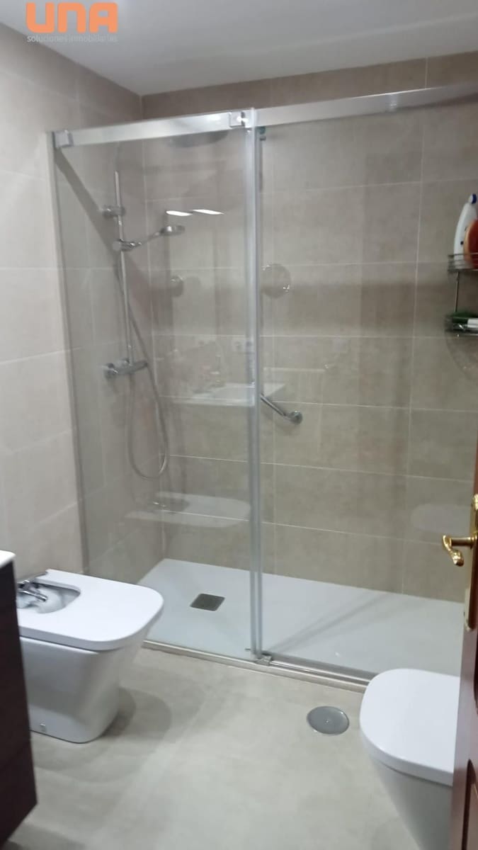 4 Zimmer Wohnung zu verkaufen in Cordoba Stadt mit Garage - 350.000 € (Ref: 9438186)