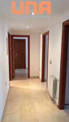 2 bedroom Flat for rent in Córdoba city with garage - € 800 (Ref: 9438191)