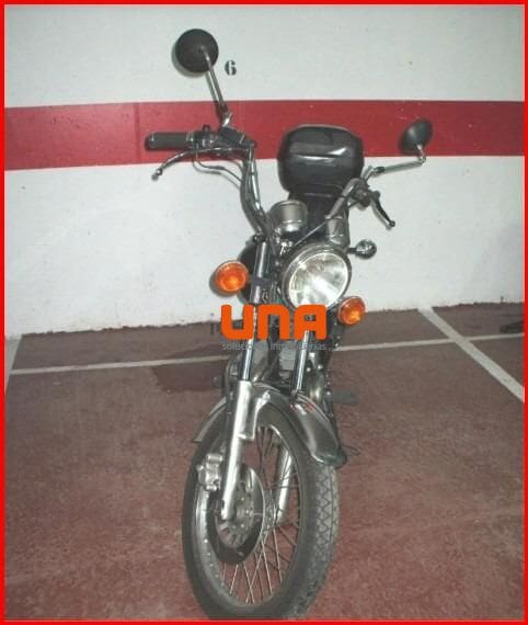 2 slaapkamer Flat te koop in Cordoba stad met garage - € 252.000 (Ref: 9438194)