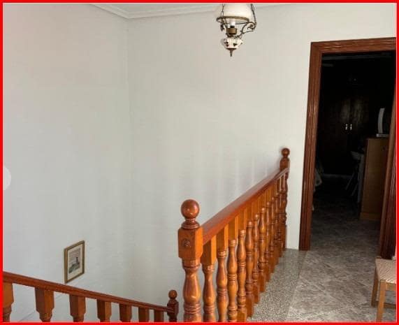 3 soveværelse Byhus til salg i Cordoba by med garage - € 186.000 (Ref: 9438195)