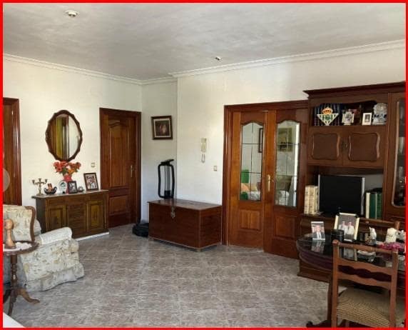 3 soveværelse Byhus til salg i Cordoba by med garage - € 186.000 (Ref: 9438195)