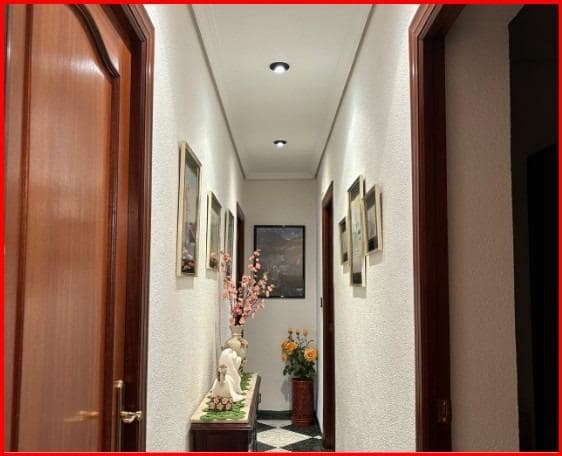 4 soveværelse Byhus til salg i Cordoba by - € 185.000 (Ref: 9438196)