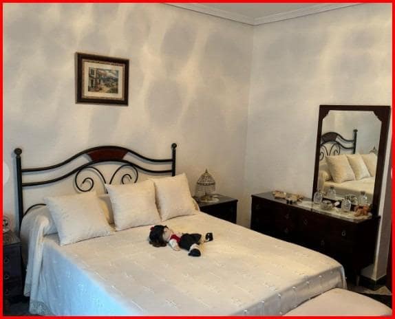 4 soveværelse Byhus til salg i Alcolea, Córdoba by - € 185.000 (Ref: 9438196)