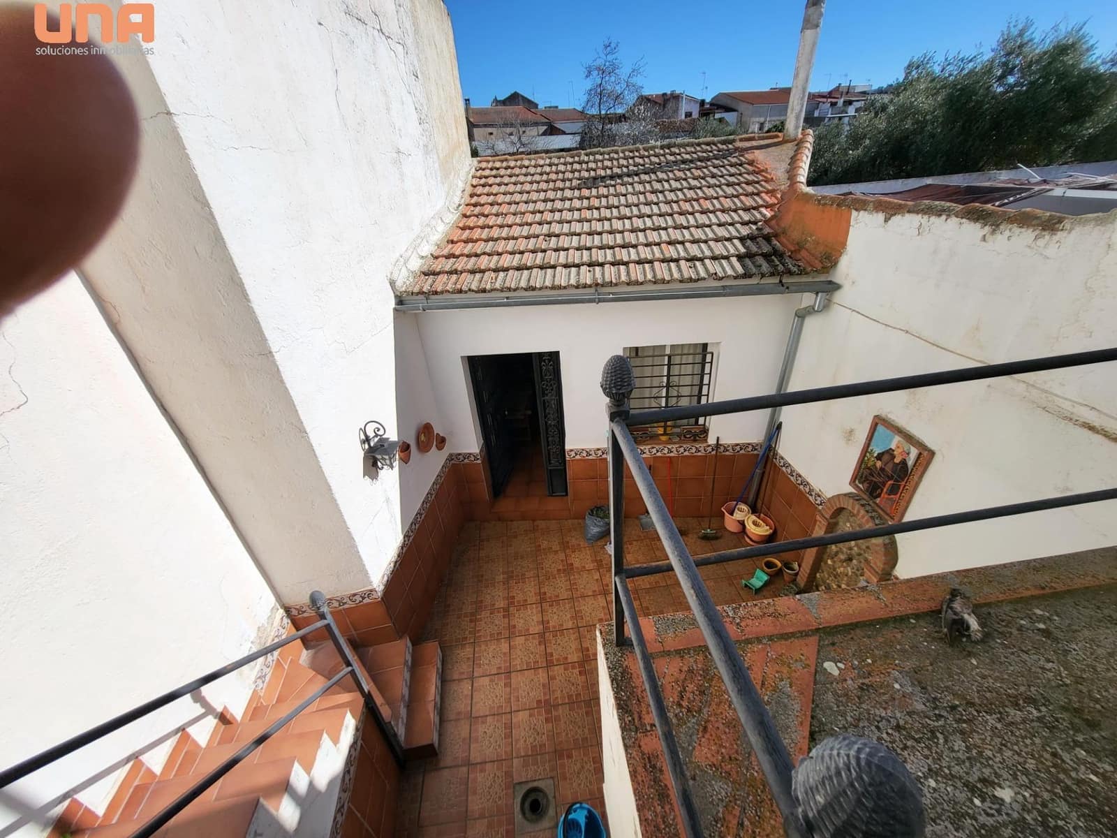 5 bedroom Townhouse for sale in El Viso - € 72,000 (Ref: 9438197)