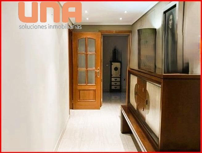 4 slaapkamer Flat te koop in Cordoba stad met garage - € 430.000 (Ref: 9438199)