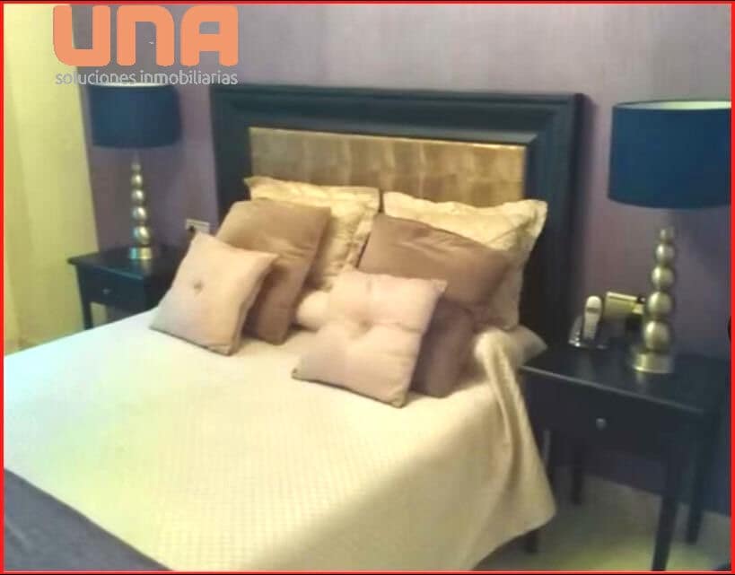 4 slaapkamer Flat te koop in Cordoba stad met garage - € 430.000 (Ref: 9438199)