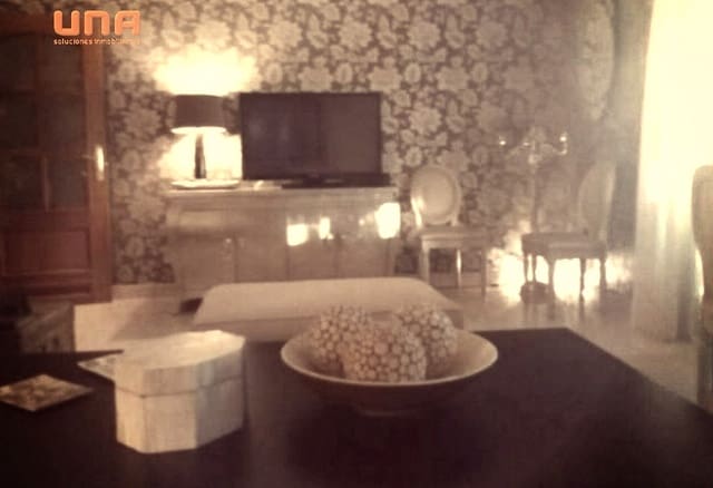 4 slaapkamer Flat te koop in Córdoba stad met garage - € 430.000 (Ref: 9438199)