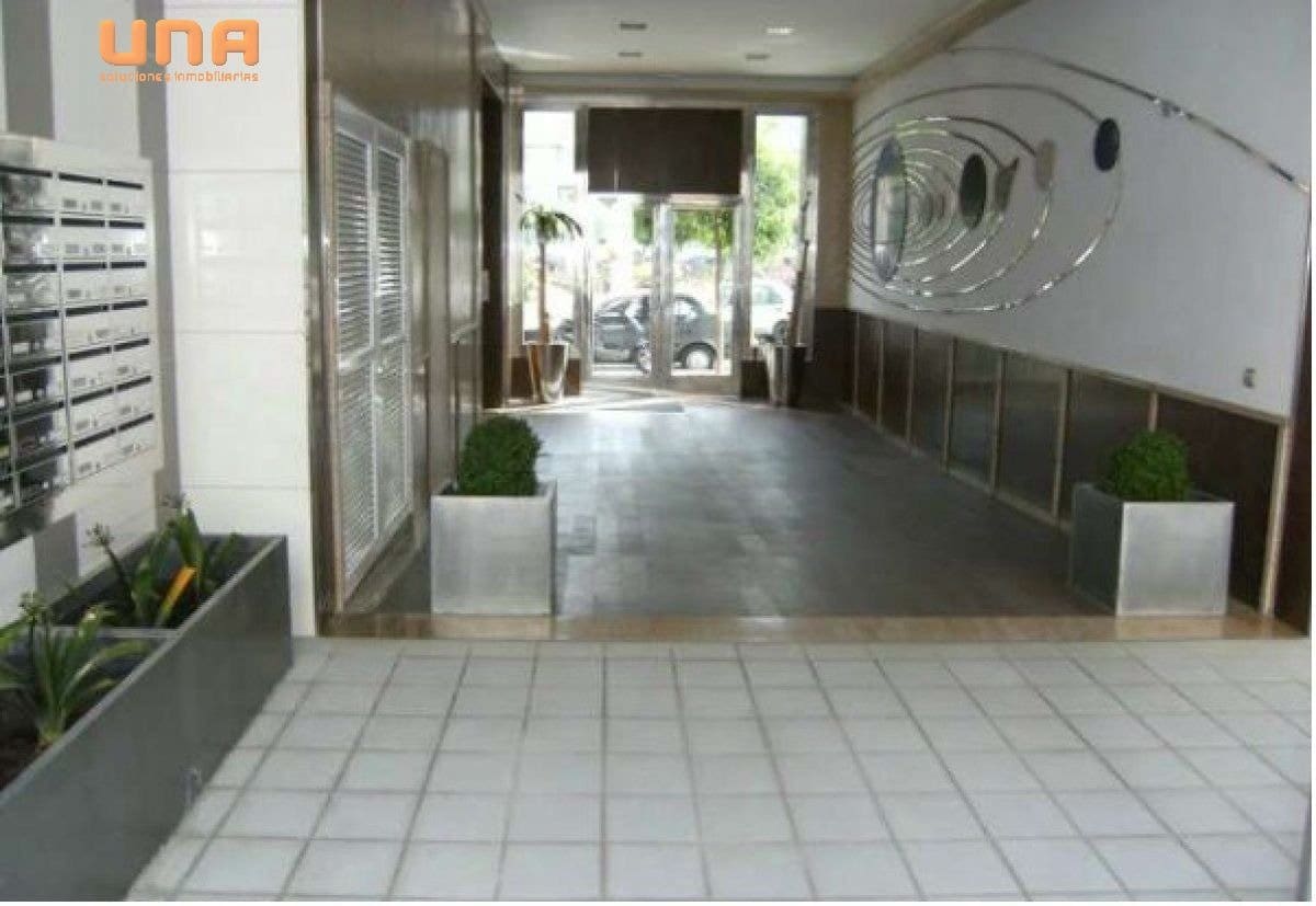 4 slaapkamer Flat te koop in Cordoba stad met garage - € 430.000 (Ref: 9438199)