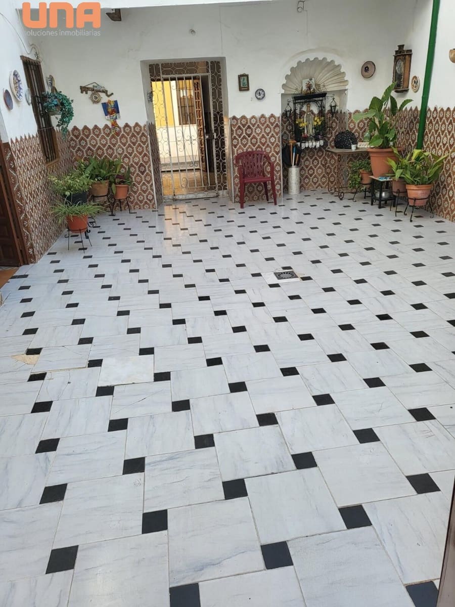 10 slaapkamer Huis te koop in Cordoba stad - € 360.000 (Ref: 9438203)