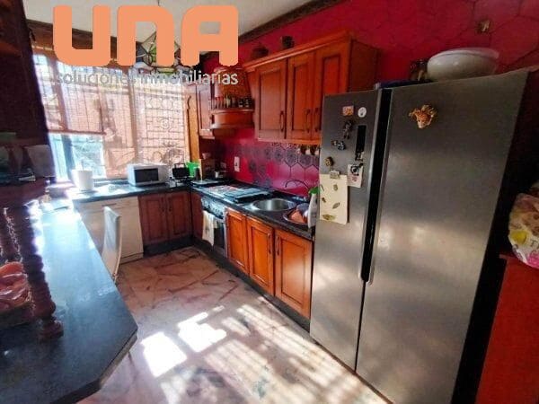 7 slaapkamer Villa te koop in Cordoba stad met zwembad - € 495.000 (Ref: 9438204)