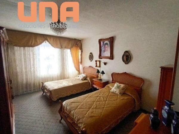 7 slaapkamer Villa te koop in Cordoba stad met zwembad - € 495.000 (Ref: 9438204)