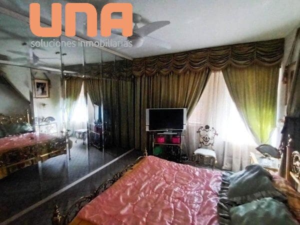 7 slaapkamer Villa te koop in Cordoba stad met zwembad - € 495.000 (Ref: 9438204)