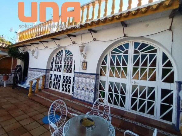 7 slaapkamer Villa te koop in Cordoba stad met zwembad - € 495.000 (Ref: 9438204)