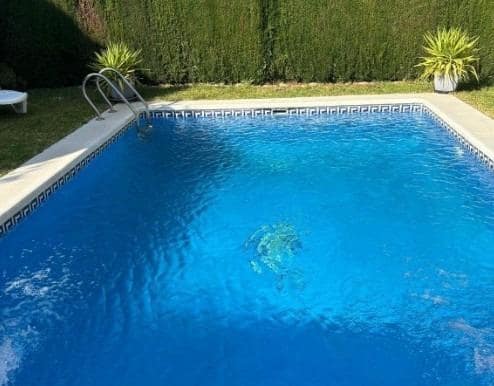 4 makuuhuone Huvila myytävänä paikassa Córdoba kaupunki mukana uima-altaan 
autotalli - 470 000 € (Ref: 9438205)